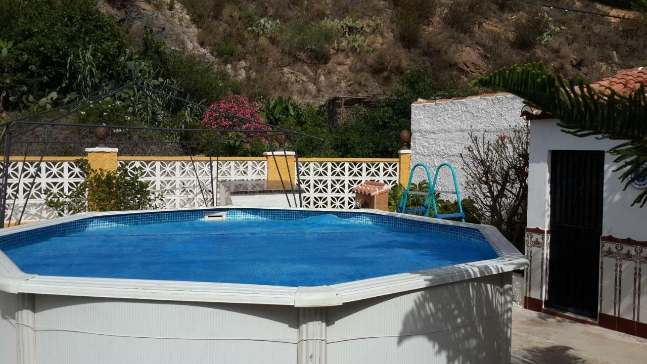 Casa Rural En Almayate Bajo Алмаяте Бахо Екстериор снимка